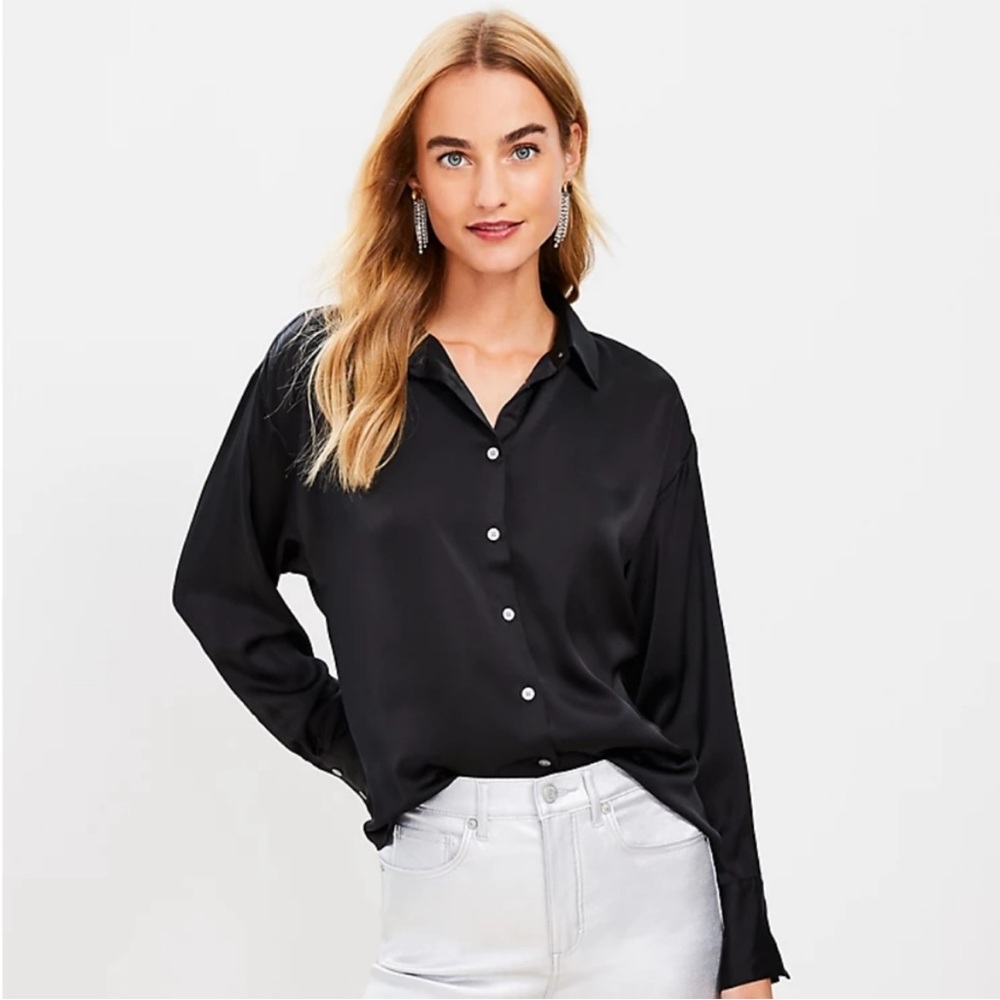 Loft Black Long Sleeve Silky/Satin Button Down Blouse
